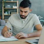 Где искать бесплатные вакансии для фрилансеров unsplash_1039.jpg