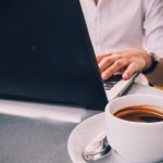 Топ-10 лучших сайтов для фрилансеров программистов в 2024 году unsplash_938.jpg